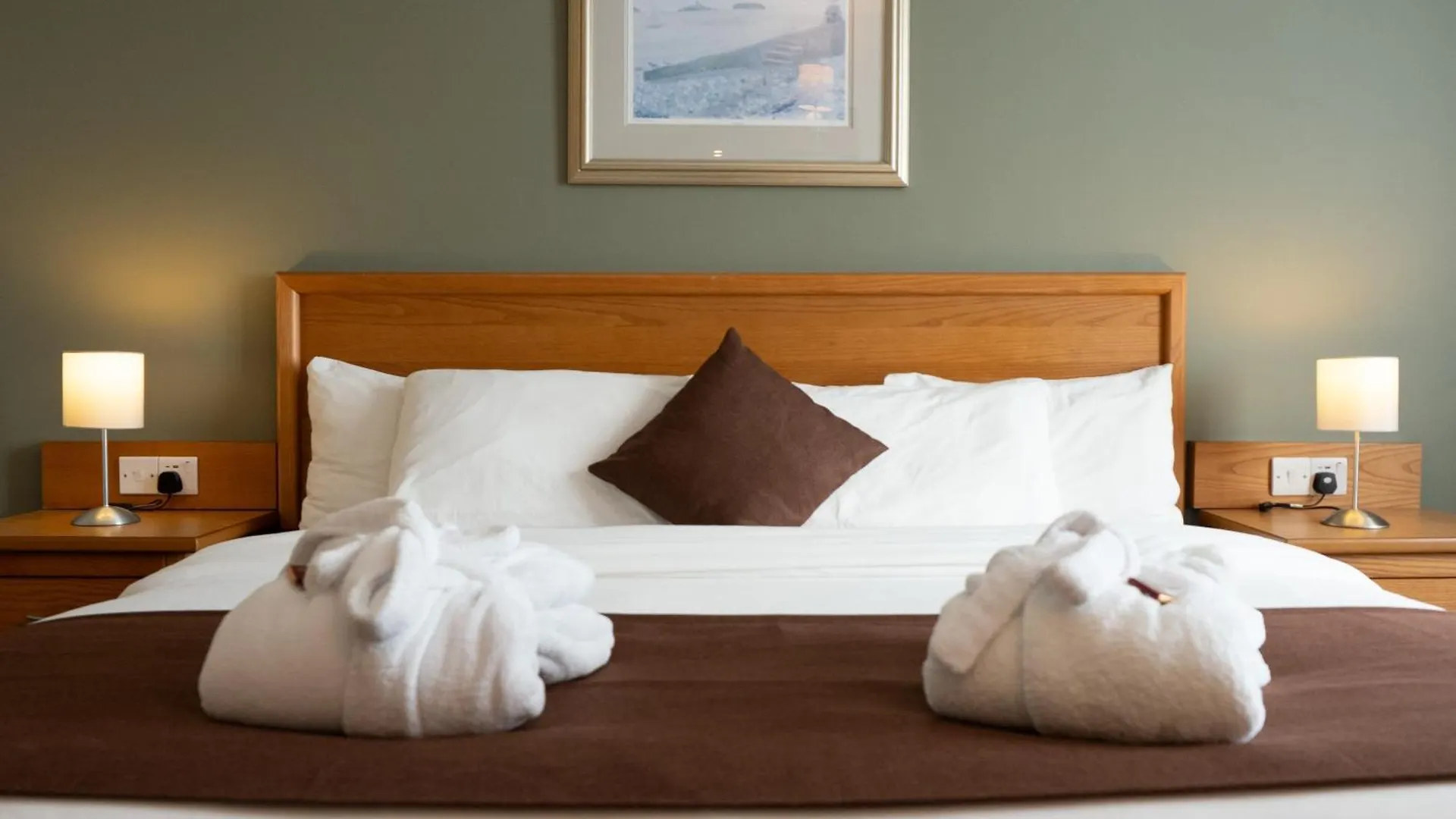 Future Inn Cardiff Bay 4*,