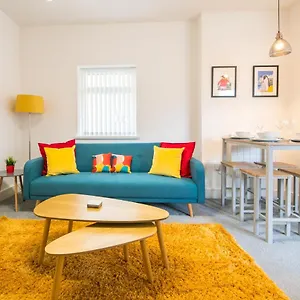 Holiday home Detached Coach House Near Principality Stadium In, Cardiff