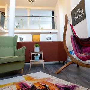 Apartment Stunning Mezzanine Near Centre, Cardiff